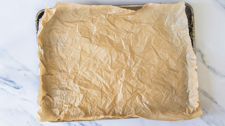 Baking sheet with parchment paper