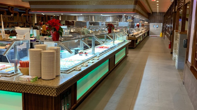 massive buffet restaurant in katy, texas