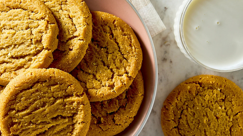 Plate of peanut butter cookies