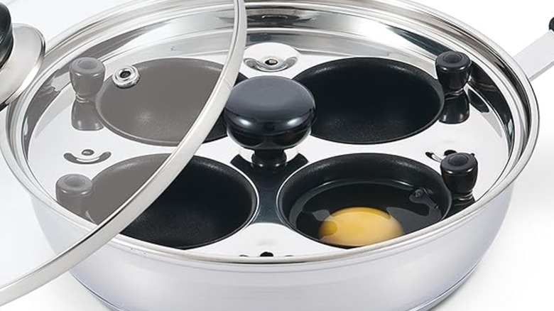 A close up of the Eggssentials Poached Egg Maker