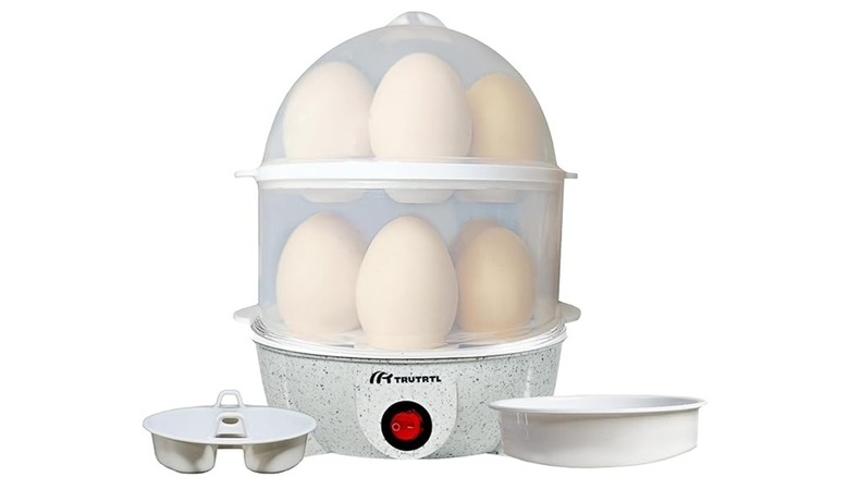 The TRUTRTL 4 in 1 Electric Egg Cooker