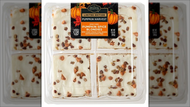 four pack of blondies with icing and chips