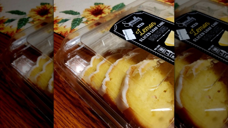 Aldi's lemon sliced loaf cake in plastic container