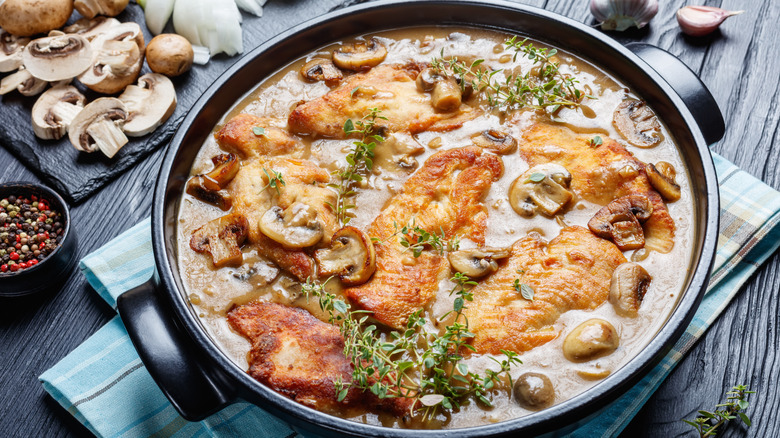 chicken marsala with mushrooms and herbs