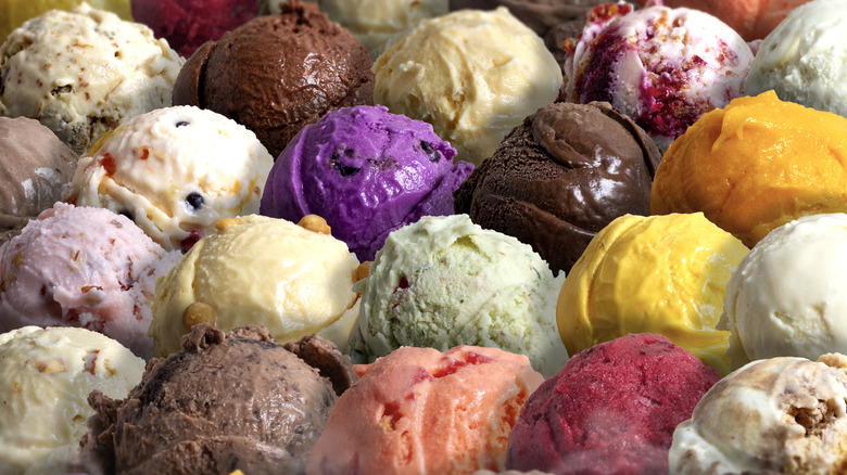 Assorted of scoops ice cream