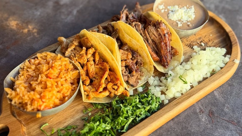 Tacos and sides served up at Casa Alejo in Arkansas