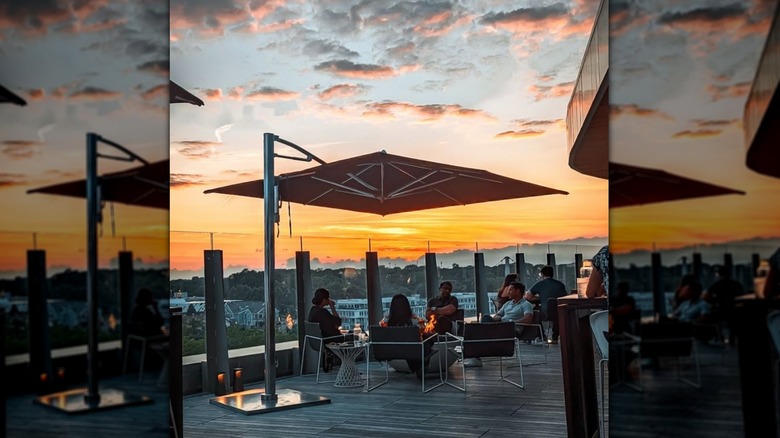 The VASO rooftop bar in Ohio