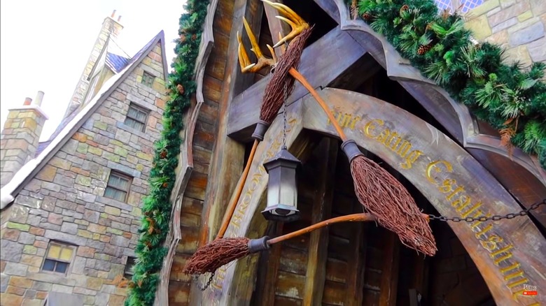 Outside the Three Broomsticks