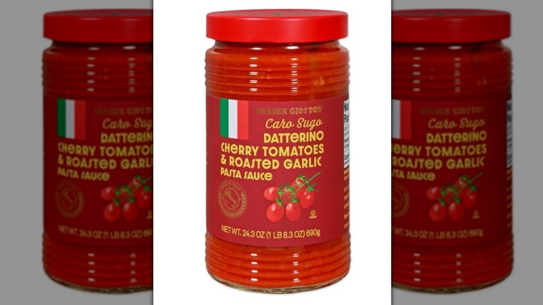 Trader Joe's Caro Sugo Datterino Cherry Tomatoes & Roasted Garlic Pasta Sauce