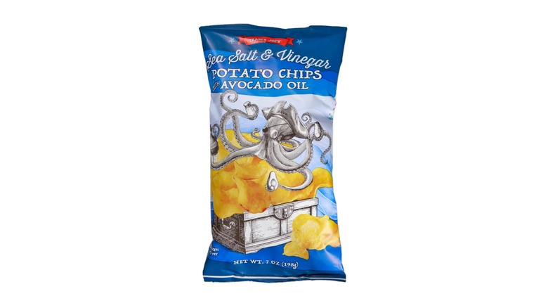 blue bag of salt and vinegar chips