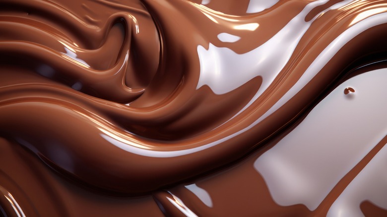 glossy melted chocolate reflects light