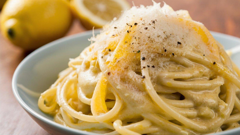 Close-up of a plate of pasta al limone