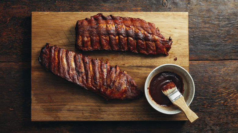 Barbecued ribs