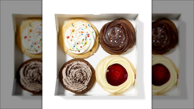 four pack of publix large cookies