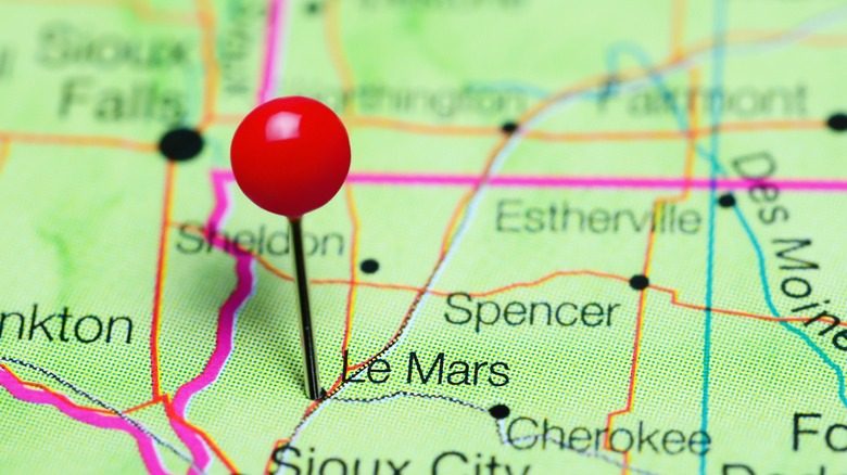 map pinpointing le mars, iowa