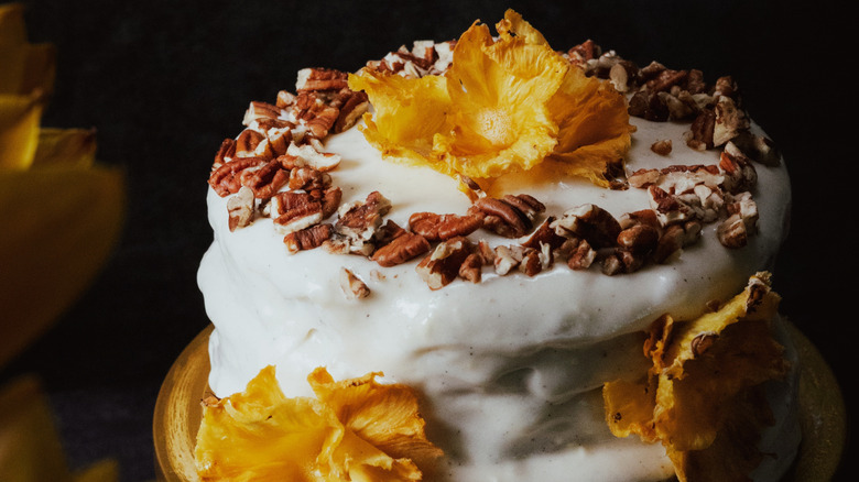 An extreme close-up of a hummingbird cake