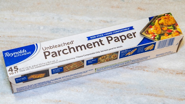 box of reynolds parchment paper in box