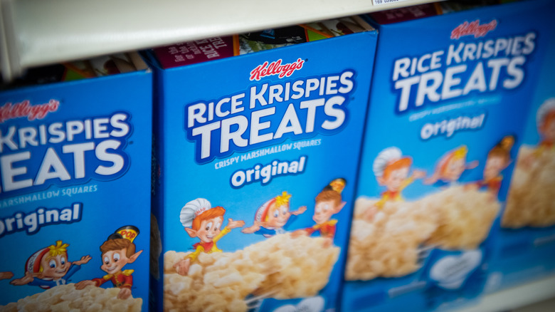 boxes of Rice Krispie Treats on a shelf