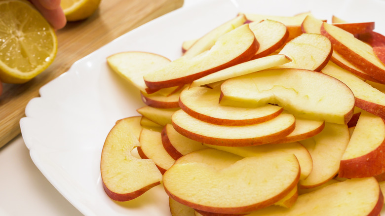 Sliced Apples