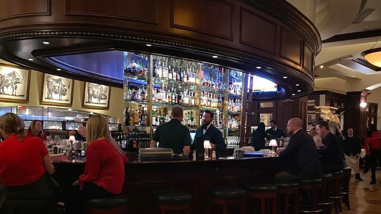 Bar of 801 Chophouse in St. Louis
