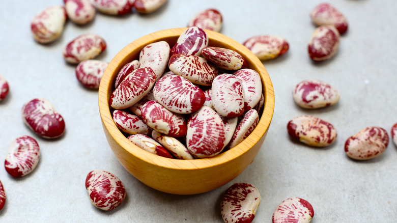Lima beans in a bowl