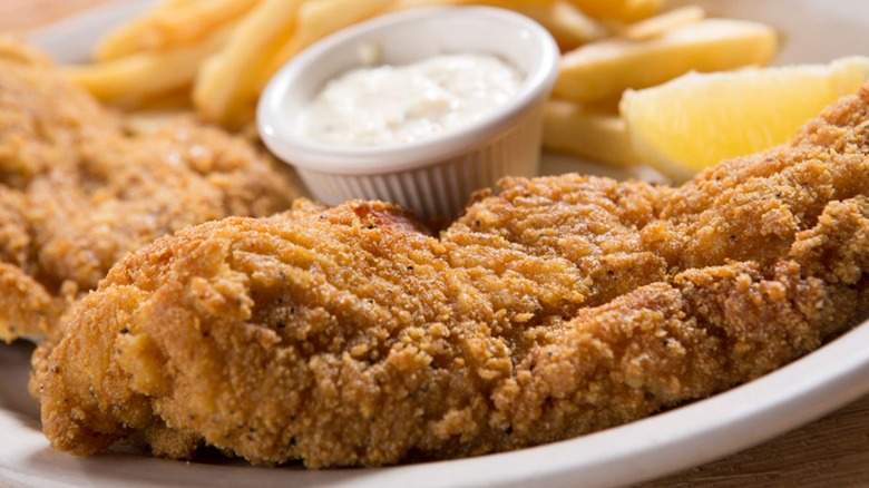 A plate of fried catfish from Logan's Roadhouse