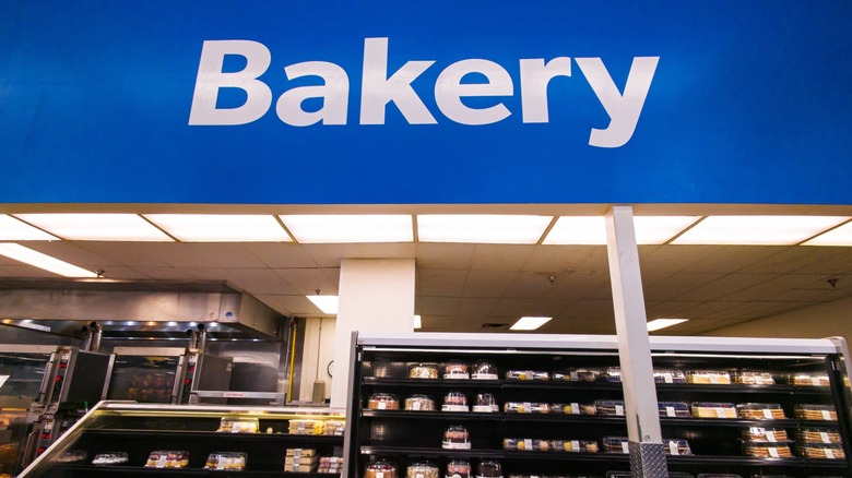 sam's club bakery with cakes and desserts