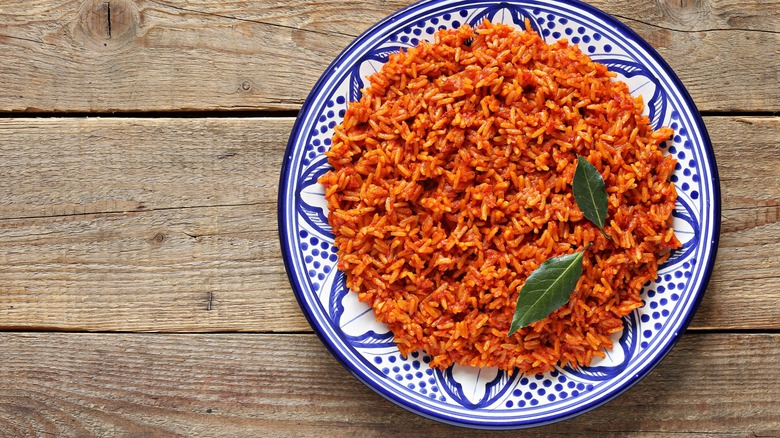 blue dish of jollof rice