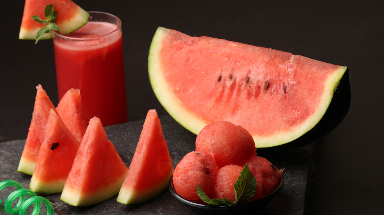 Watermelon juice, wedges and balls