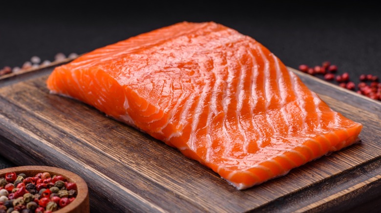 pink salmon filet with peppercorns