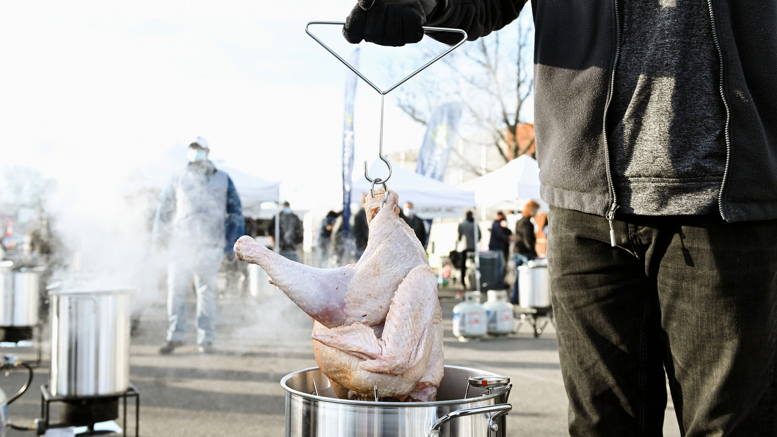 Why It's So Dangerous To Deep Fry Your Thanksgiving Turkey