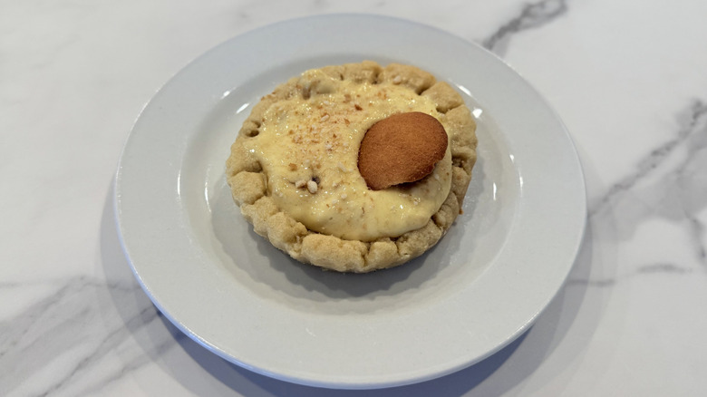 Crumbl Banana Cream Pie Cookie