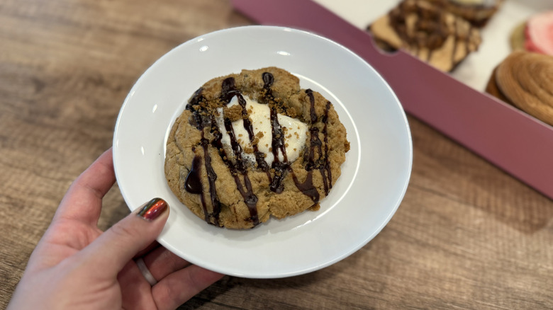 Crumbl S'mores Cookie