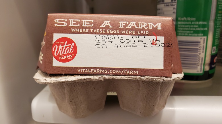 Egg carton label 