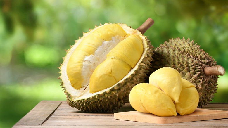Peeled and whole durian