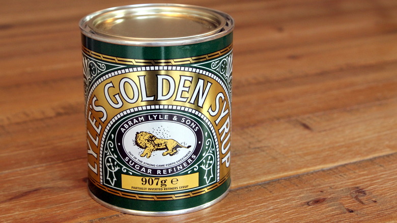 Can of Lyle's Golden Syrup