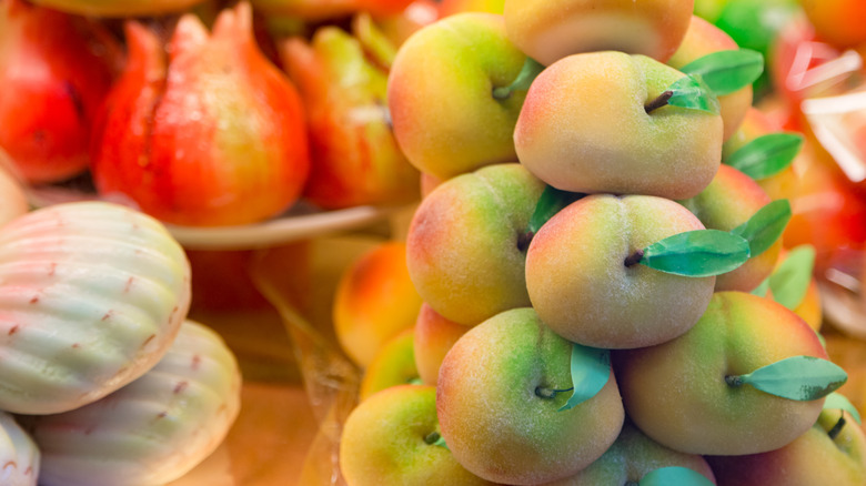 Marzipan fruit shapes