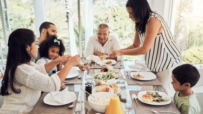 puerto rican family on Thanksgiving