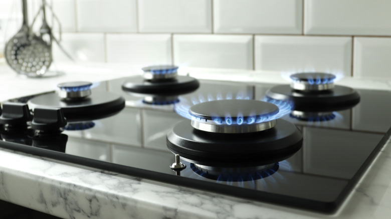 Burners on gas stove