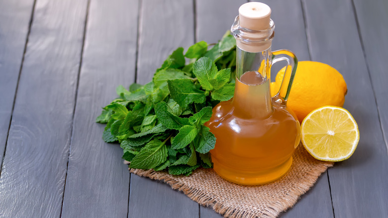 Lemon mint infused simple syrup