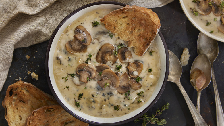 Mushroom soup with herbs