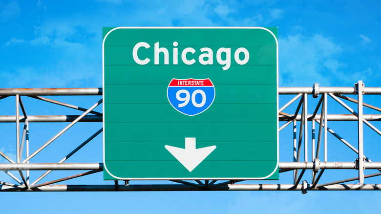 A road sign for the city of Chicago
