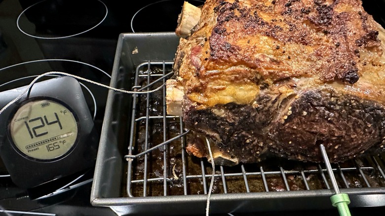 prime rib with meat thermometer probe