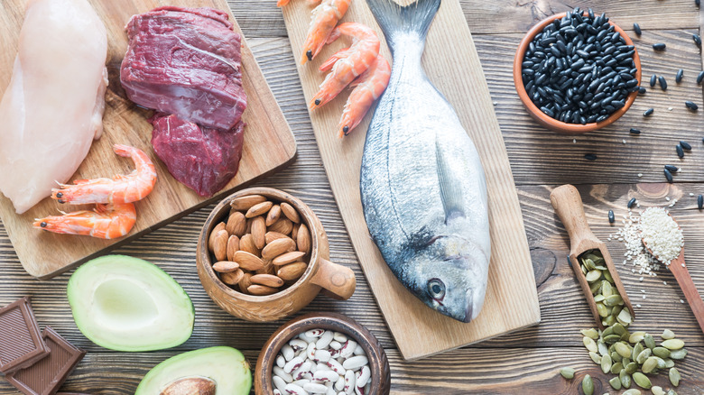A range of foods with zinc